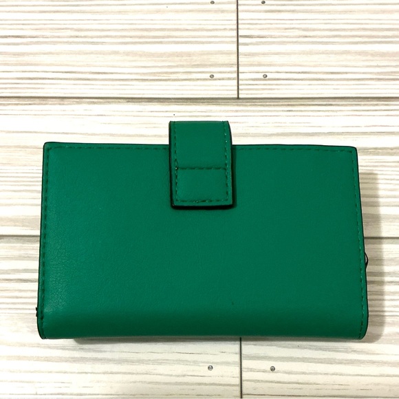 Green Nova Card Case RFID Technology Wallet - Picture 6 of 8